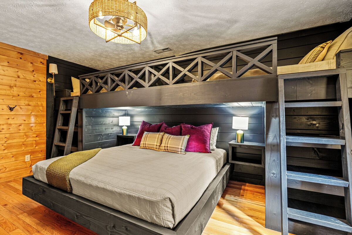 Photo 104 of Sky Walk Lodge! Sleeps 22, Mountain View, Full Game Room!