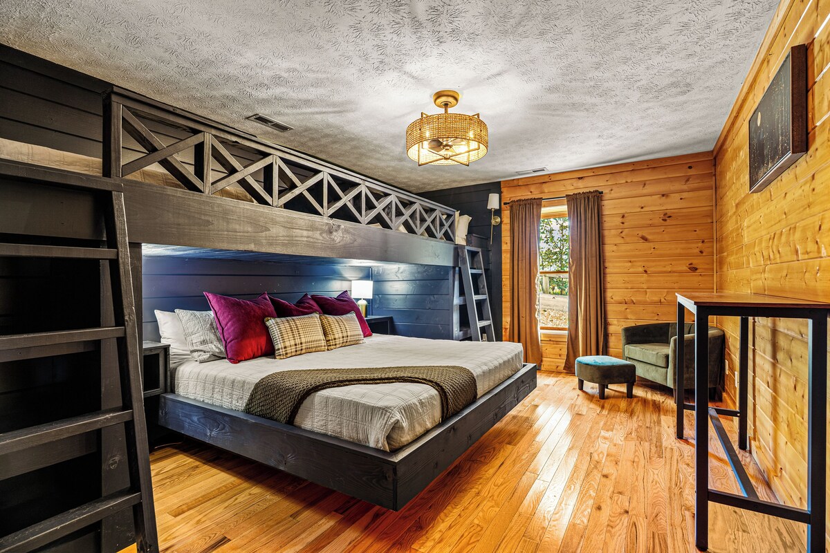 Photo 103 of Sky Walk Lodge! Sleeps 22, Mountain View, Full Game Room!