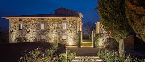 Facciata della struttura