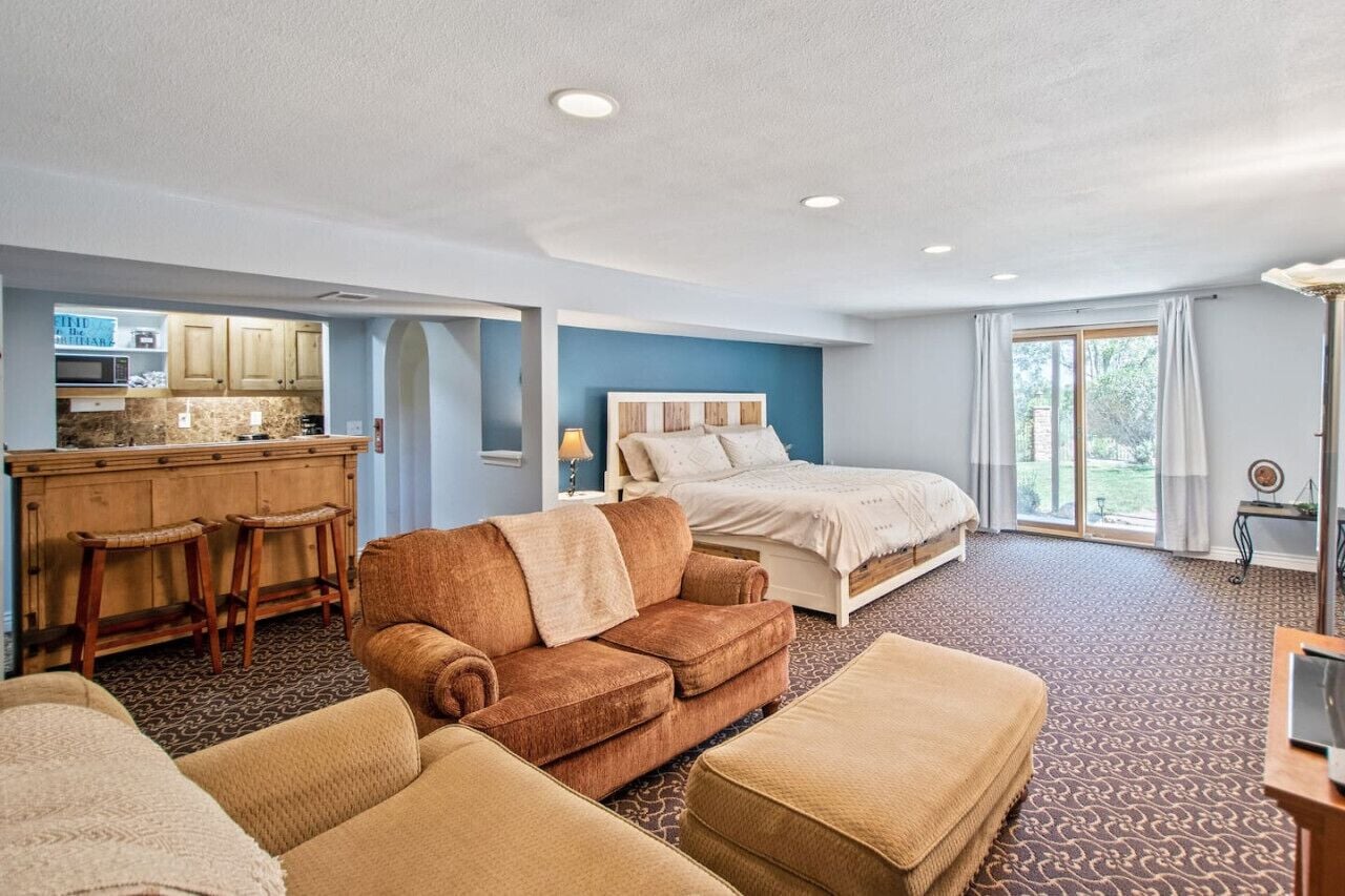 Een smart-tv en een open haard