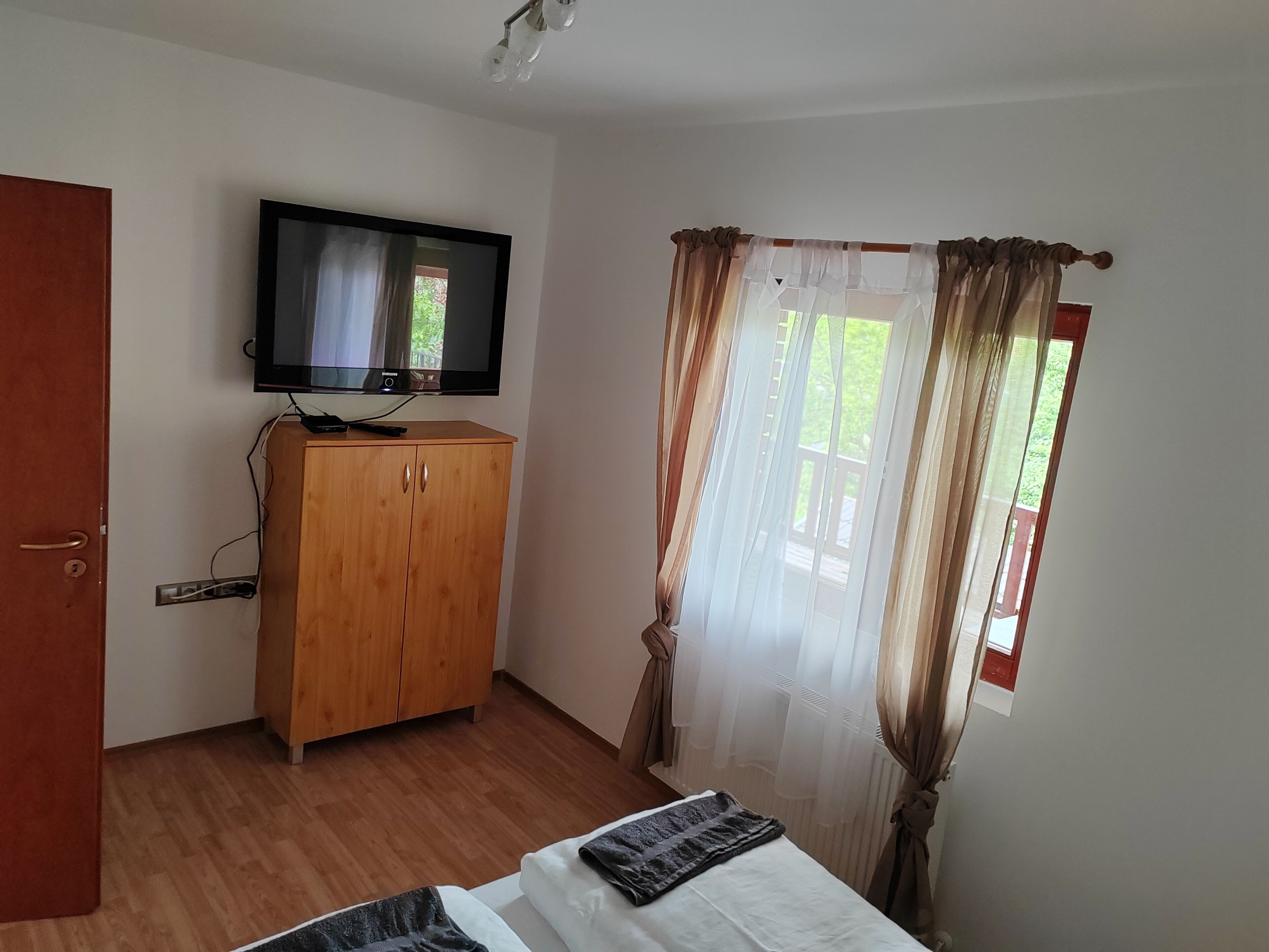 6 sovrum, strykjärn/strykbräda, wi-fi och sängkläder