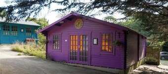 Oaktree Cottage, Cardigan