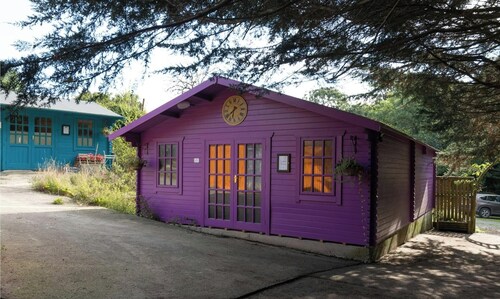 Buttercup Cottage, Cardigan