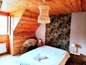 4 Schlafzimmer, Bügeleisen/Bügelbrett, WLAN, Bettw äsche