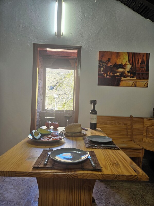 Dining - Casa Rural Típica Canaria En La Montaña (San bartolome de tirajana)