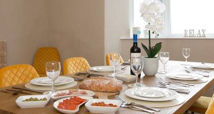 Llys Owain, comfortable Cottage - Pass the Keys