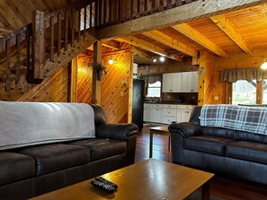 Televisión, chimenea