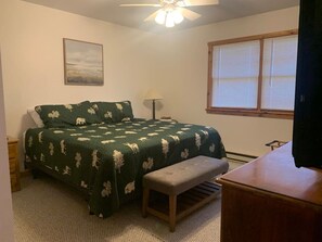 3 bedrooms, desk, free WiFi, bed sheets - Deer Ridge Cozy 2-Bed Cabin w/fire pit & fireplace (Terra Alta)