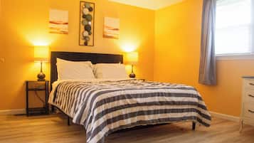 1 chambre, bureau, fer et planche à repasser, Wi-Fi gratuit
