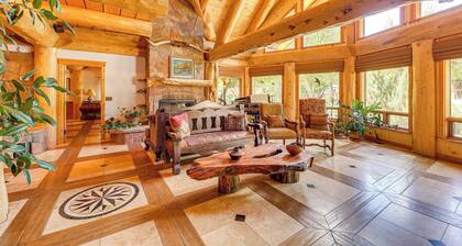 Scenic Payson Cabin! Fireplace + Wraparound Patio
