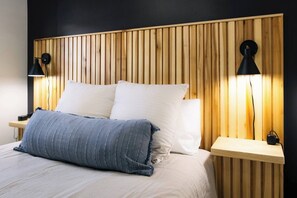 1 bedroom, WiFi, bed sheets - The Mane & Co - No. 3 (Chambersburg)