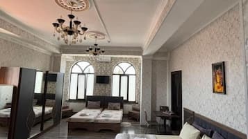 Family Studio Suite, Balcony, City View | Soundproofing, free WiFi