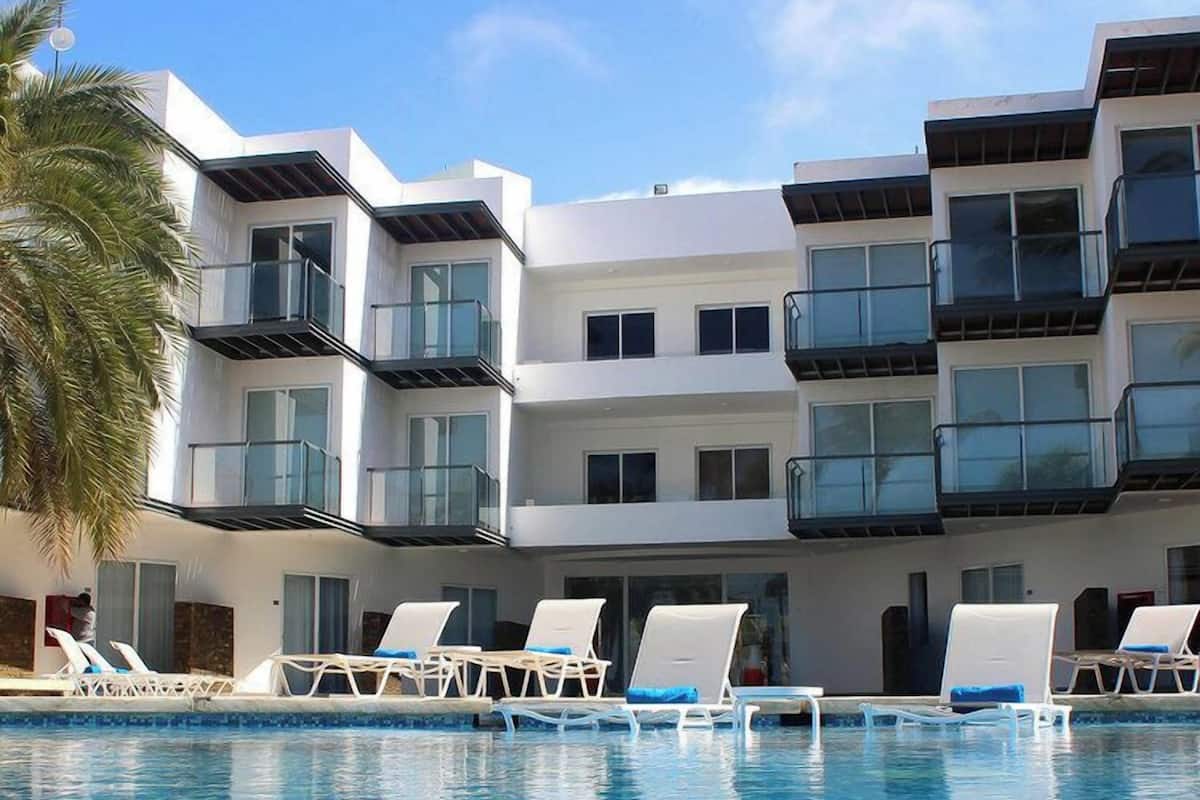 Superior Triple Room, Sea View | 1 bedroom, down comforters, iron/ironing board, free WiFi