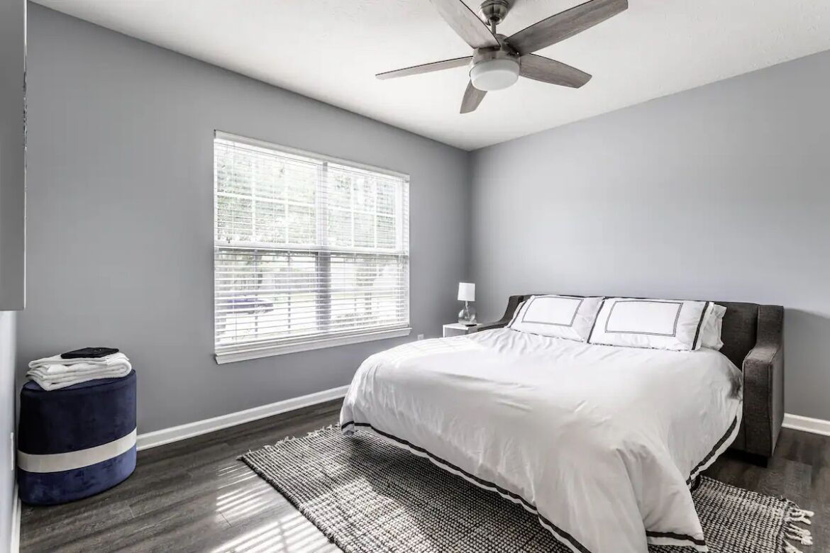 4 chambres, lit parapluie, Wi-Fi gratuit, draps fournis