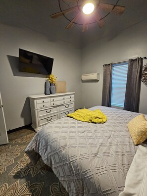 1 chambre, fer et planche à repasser, Wi-Fi, draps fournis