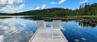 Luxury Off Grid cottage with WiFi and AC in gorgeous Gävleborgs län