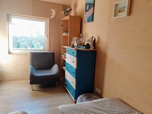 Ferienhaus | 2 Schlafzimmer, individuell eingerichtet, BettwÀsche
