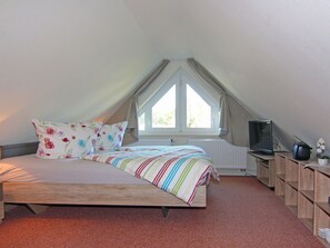 Apartment | 4 bedrooms, individually furnished - Appartementhaus Strandloper, Zinnowitz (Zinnowitz)