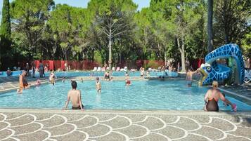 Bungalow | Kolam renang | Kolam renang terbuka