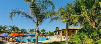 Residence Hydria, Campofelice di Rocella