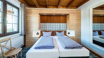 Alpehytte | 2 soverom, individuelt innredet og strykejern/-brett