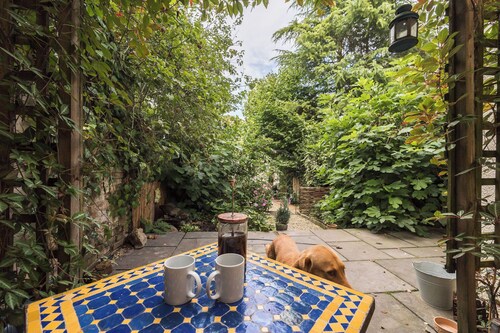 Gorgeous Garden Flat - Top Location