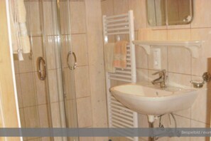 Apartment | Bathroom