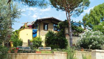 Apartment | Exterior