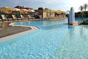 Apartment | Pool - Apartment in Tuscany Near Sandy Beaches (Rosignano Marittimo)