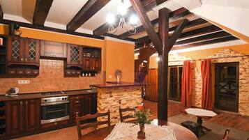 Apartment | Private kitchen | High chair