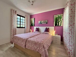 Lägenhet | 2 sovrum, unika möbler och sängkläder