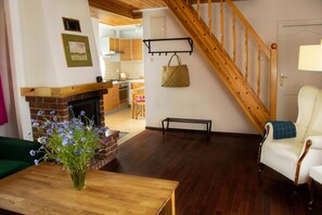 House | Living room