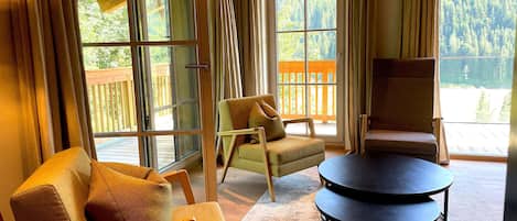 Chalet | Living room