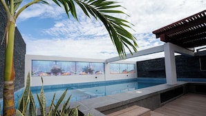 Rooftop pool