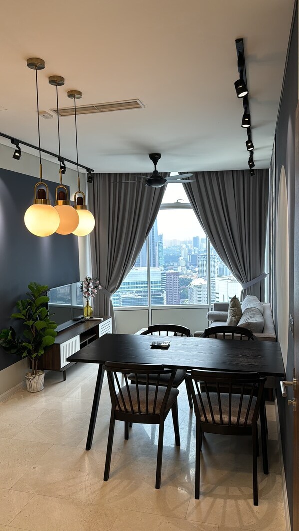 Interior - Chic building with 2 bedrooms and WiFi, AC in vibrant Kuala Lumpur (Kuala Lumpur)