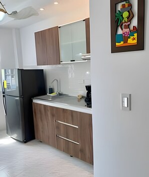 Private kitchen - Nawi Apartaestudio con aire (Cali)