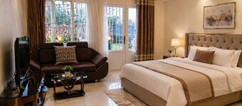 Africa Luxury Tours & Accommodation