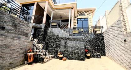 Africa Luxury Tours & Accommodation