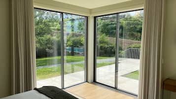 4 quartos, ferros/tábuas de passar roupa, Wi-Fi, roupa de cama