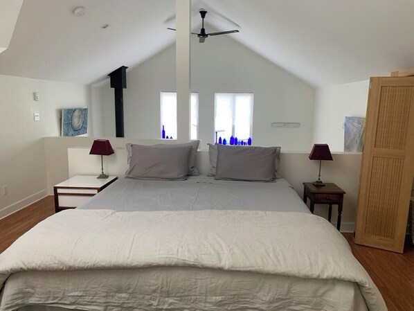 1 bedroom, in-room safe, desk, iron/ironing board