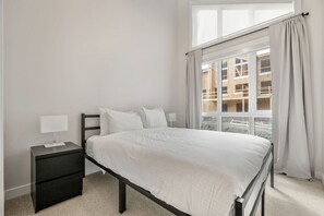 4 Schlafzimmer, Schreibtisch, kostenloses WLAN, Bettwäsche