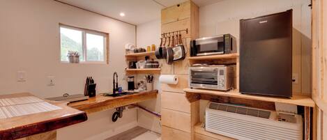 Micro-ondes, grille-pain