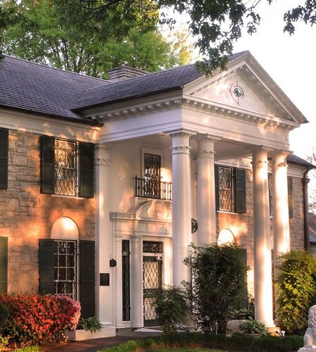Memphis Retreat w/ Sunroom, Pool Table, Retro Gaming, Gym & Relaxing Vibe