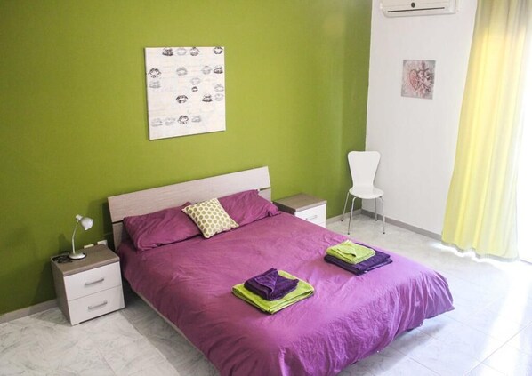 4 Schlafzimmer, Bügeleisen/Bügelbrett, WLAN, Bettwäsche