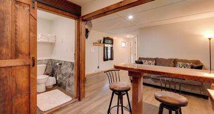 Deluxe Cabin G: 9 Mi to Worlds End State Park!