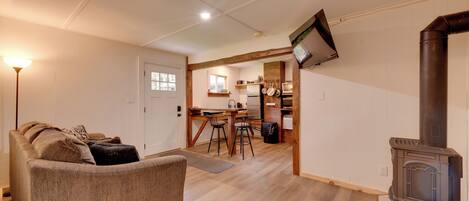 Télévision, table de tennis de table