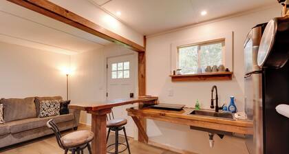 Deluxe Cabin G: 9 Mi to Worlds End State Park!