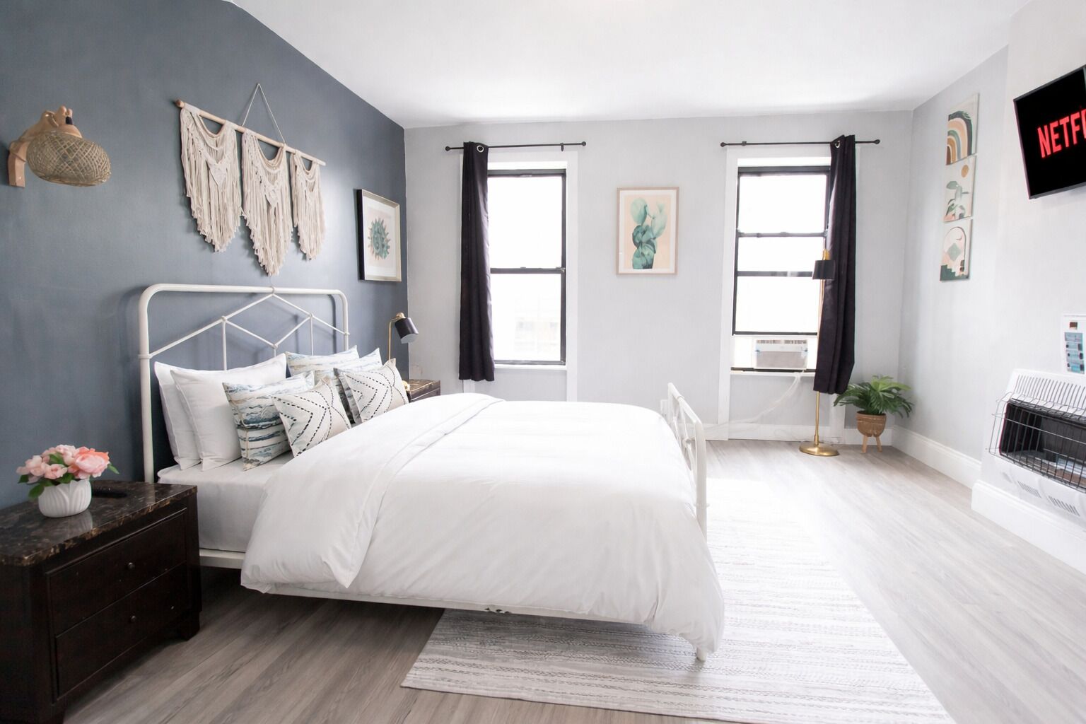 1 makuuhuone, työpöytä, silitysrauta/-lauta, Wi-Fi