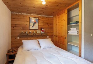 7 habitaciones, tabla de planchar con plancha y wifi 