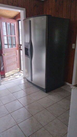 Interior - Cozy 2- BR 2 - Bath home close to everything! (Birmingham)